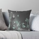 Never lost Throw Pillow RB0909 product Offical Dark Souls Merch